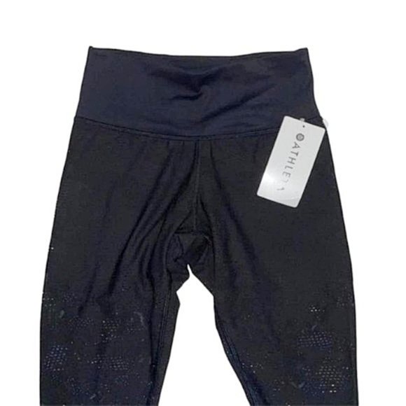 Athleta High-Rise Perforated Phenom Camo 7/8 Tight - Picture 5 of 10